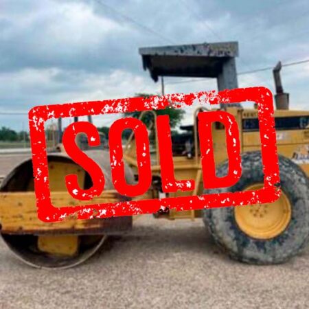 2002 CATERPILLAR CS563D ROLLER COMPACTOR OPEN ROPS, 84- INCH DRUM