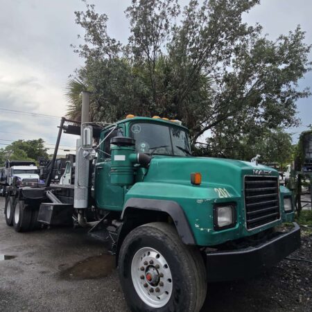 2002 MACK RD ROLL OFF TANDEM MACK E7 MECHANIC ENGINE 8LL TRANSMISSION