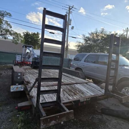 2006 UTILITY TANDEM TRAILER WITH RAMPS