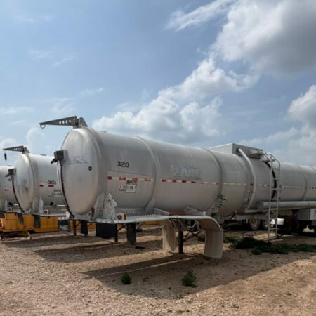 2007 HEIL CRUDE OIL  TRANSPORT TANK TRAILERS 8400 GLS CAPACITY  TANDEM AXLE