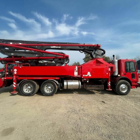 2009 CONCORD 32M ON 2009 CONCRETE  PUMP  MOUNTED ON A  TRUCK 2009 MACK MRU