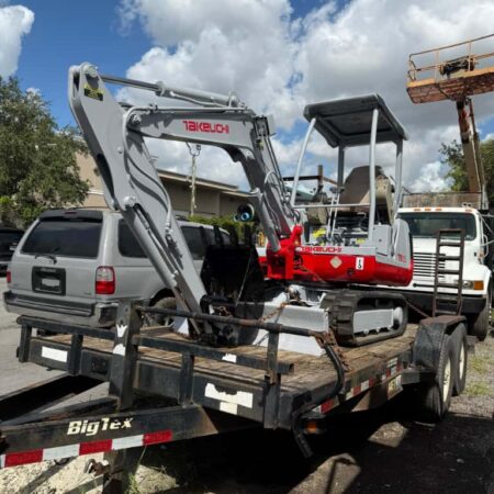 2015 TAKEUCHI TB125 MINI EXCAVATOR &  2006 UTILITY TANDEM TRAILER