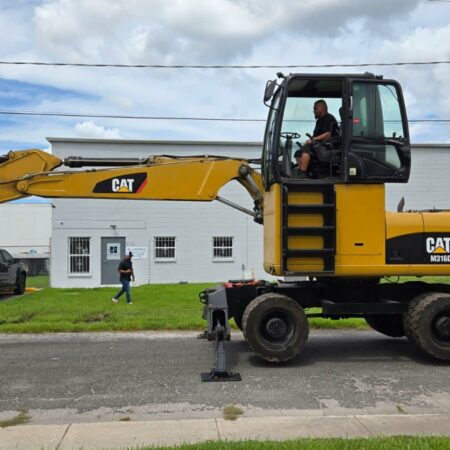 2011 CATERPILLAR M316D WHEELED EXCAVATOR ENCLOSED CAB  A/C