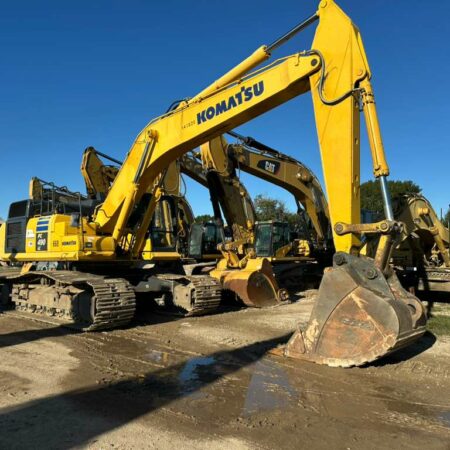 2019 KOMATSU PC490LC-11 EXCAVATOR ENCLOSED CAB A/C