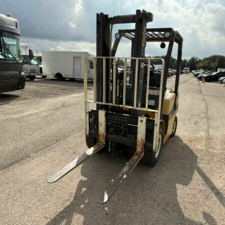 2020 YALE VERACITOR 50VX FORKLIFT DIESEL LIFTING  CAPACITY 5.000 LBS & 2.5 TONS