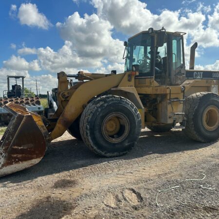 1995 CATERPILLAR 960F WHEEL LOADER ENCLOSED CAB A/C