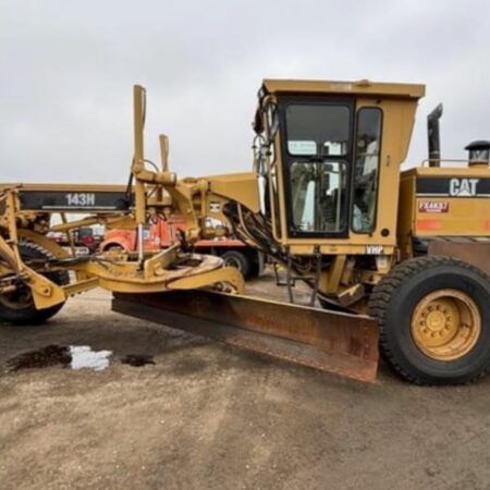 2006 CATERPILLAR 143H MOTOR GRADER  EROPS A/C & HEAT W/ SNOW PLOW