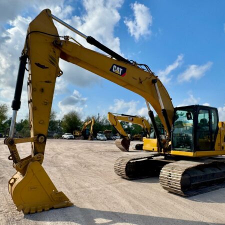 2020 CATERPILLAR 330GC EXCAVATOR ENCLOSED CAB A/C