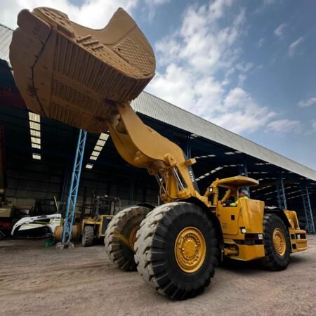 2004 CATERPILLAR ELPHINSTONE R1700 SCOOPTRAM UNDERGROUND LOW PROFILE MINING LOADER