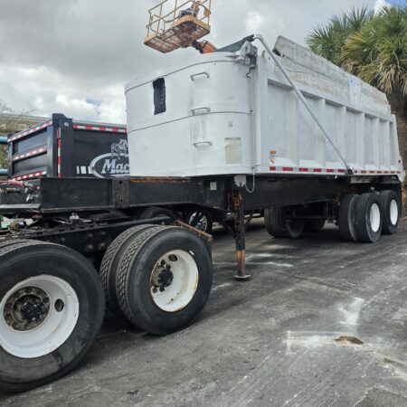 1980 HARD ALUMINUM DUMP TRAILER TANDEM 24FT BOX 30FT LONG CHASSIS
