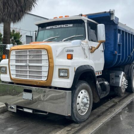 1994 L8000 DUMP TRUCK TRIP AXLE  16FTX 5FT WITH TARP