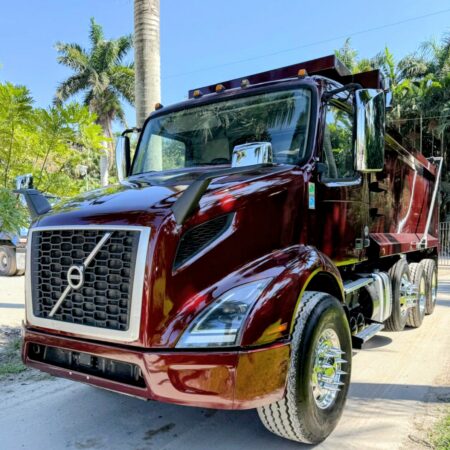 2022 VOLVO VNR DUMP TRUCK TRI AXLE LOW MILES FINANCING AVAILABLE