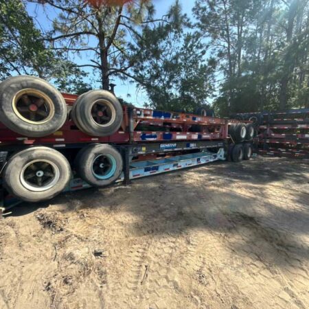 1999 TO 2000 40FT CONTAINER CHASSIS 11R22.5 & SPOKE WHEELS