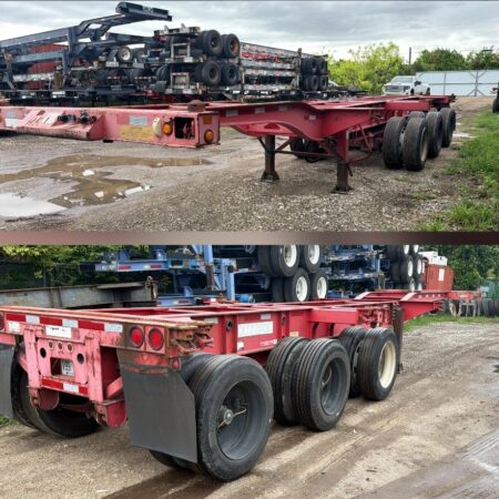 2015 CONTAINER CHASSIS COMBO 20FT TO 40FT TRI AXLE CAN CARRY TWO 20FT & ONE  40FT
