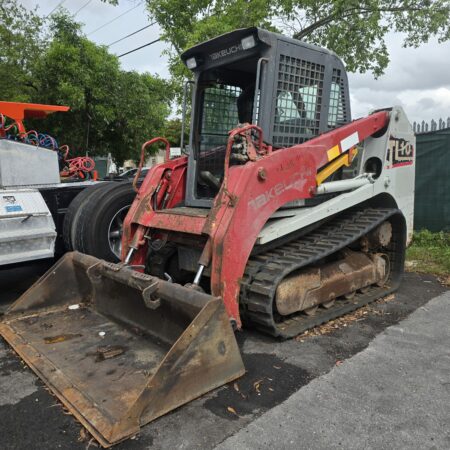2019 TAKEUCHI TL10 BOBCAT CAB RUBBER TRACKS HIGH FLOW AUXILIARY HYDRAULICS QUICK ATTACH BUCKET & JOYSTICK