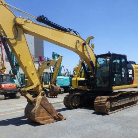 2017 CATERPILLAR 320E EXCAVATOR ENCLOSED CAB TIER 3 CATERPILLAR ENGINE