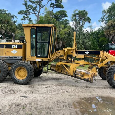 2005 CATERPILLAR 120H MOTOR GRADER ENCLOSED CAB & SCARIFIER