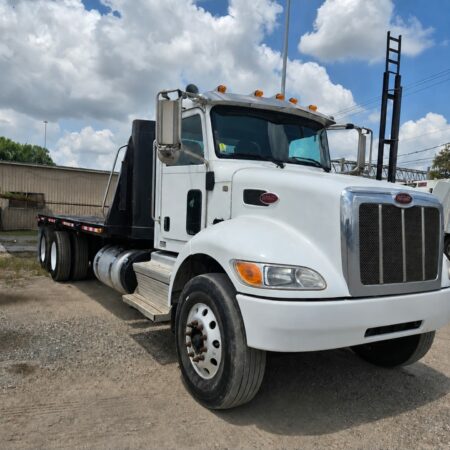 2009 PETERBILT 348 TANDEM AXLE DOUBLE FRAME & 20FT FLATBED TRUCK