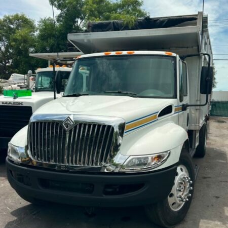 2010 INTERNATIONAL SINGLE AXLE LANDSCAPE DUMP TRUCK