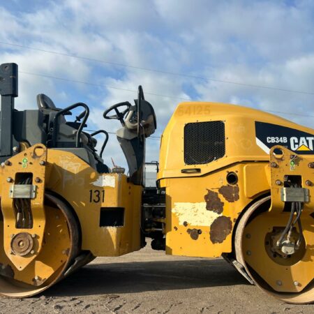 2015 CATERPILLAR CB34B XW DOUBLE DRUM VIBRATORY ROLLER HYDROSTATIC DRIVE SYSTEM ROPS