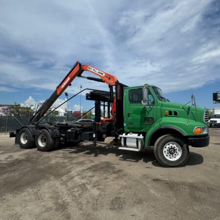 2007 STERLING LT8500 4×4 KNUCKLE-BOOM CRANE & HOOK-LIFT TRUCK  22.000 LB