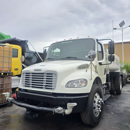 2019 FREIGHTLINER M2 106 WATER TRUCK 2,500 GALLONS