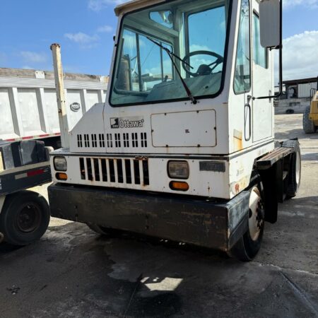 1997 OTAWA 30 SPOTTER TRUCK 4X2