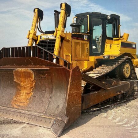 2002 CATERPILLAR D8R DOZER WITH ENCLOSED CAB & MULTI-SHANK RIPPER