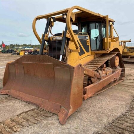 2007 CATERPILLAR D8T DOZER WITH SINGLE SHANK RIPPER W/ CAB & A/C