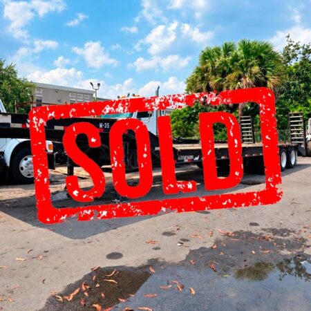 2014 PITTS LB52-38CS TRI-AXLE LOWBOY TRAILER 52 TONS /  REAR LOADING RAMPS