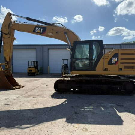 2019 CATERPILLAR 323 EXCAVATOR WITH ENCLOSED CAB & A/C