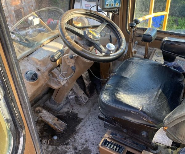 1966 CATERPILLAR 966D WHEEL LOADER ENCLOSED CAB 004