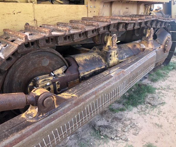 1975-CATERPILLAR-D8K-WITH-REAR-RIPPER-DOZER-OPEN-CAB-010