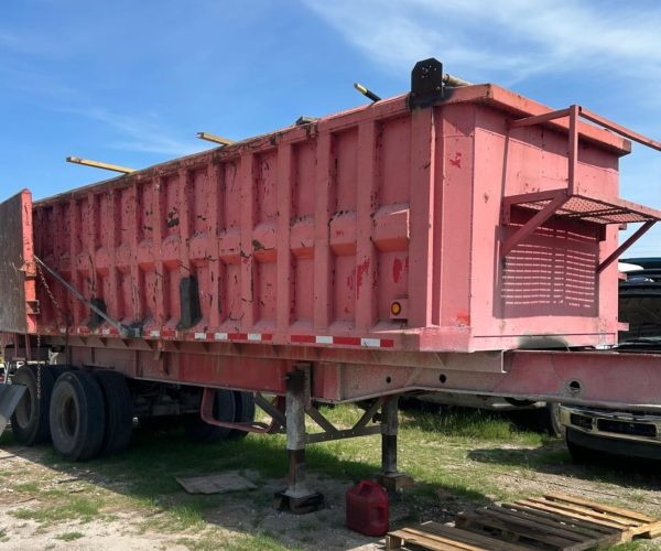 1978 FRUEHAUF DEMOLITION DUMP TRAILER 28FT LONG CHASSIS & 26FT BODY 34 CUBIC METERS 001