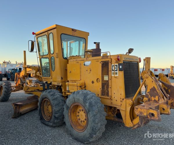 1979 CATERPILLAR 12G MOTOR GRADER ENCLOSED CAB 002