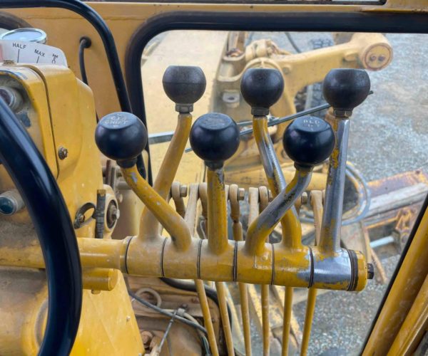 1979 CATERPILLAR 140G MOTORGRADER ENCLOSED CAB 010