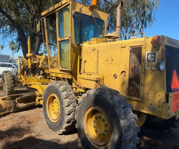 1980-CATERPILLAR-140G-MOTOR-GRADER-ENCLOSED-CAB-003
