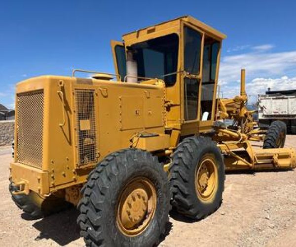 1980-CATERPILLAR-140G-MOTORGRADER-ENCLOSED-CAB-002