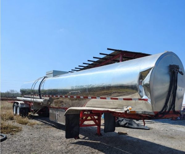 1985 BAR-BEL 4,500 GALLON FOOD-GRADE STAINLESS STEEL 001