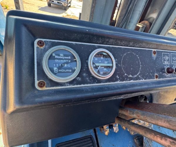 1985 CATERPILLAR VR300 FORKLIFT ALL TERRAIN 011