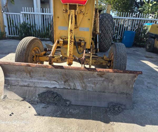 1988 HUBER 850M MOTOR GRADER OPEN CAB 004