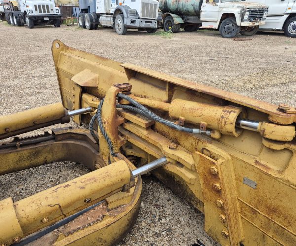 1989 CATERPILLAR D4 CRAWLER DOZER OPEN CAB CANOPY 005