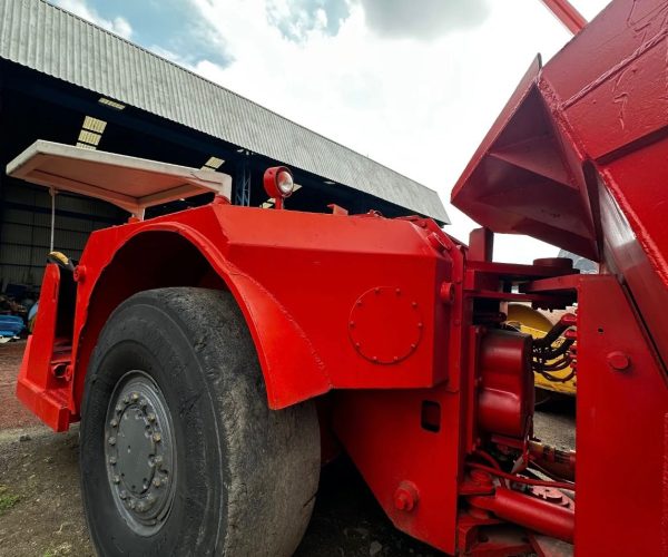 1990 WAGNER MT 425 30 LOW PROFILE UNDERGROUND ARTICULATED 006