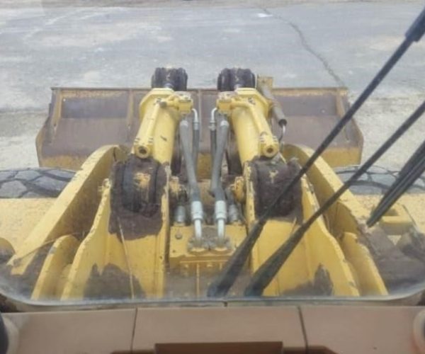 1992 CATERPILLAR 980F WHEEL LOADER ENCLOSED CAB W AC & HEATER 010