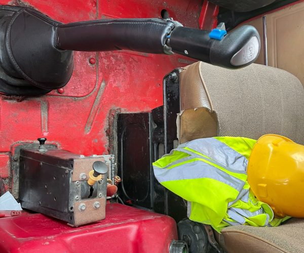 1993 FOR L9000 ORIGINAL DUMP TRUCK TANDEM 16FT LONG BODY 008