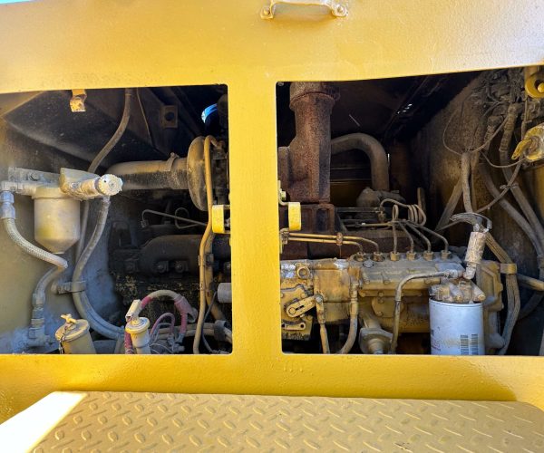 1995 CATERPILLAR 140G MOTOR GRADER W CAB 013