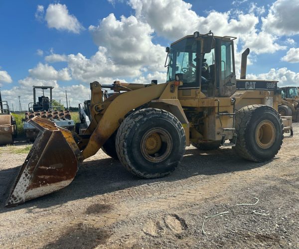 1995 CATERPILLAR 960F WHEEL LOADER ENCLOSED CAB AC 001