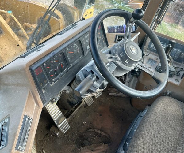 1995 CATERPILLAR 960F WHEEL LOADER ENCLOSED CAB AC 008