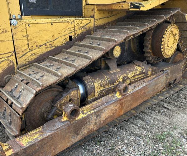 1995 CATERPILLAR D7H DOZER CAB TWO CYLINDER MULTI-SHANK RIPPER 012