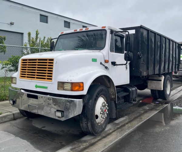 1995 INTERNATIONAL 3800 T444E bSINGLE AXLE DUMP TRUCK 003